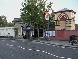 West Brompton station London Underground and railway station