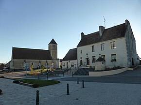 Église Saint-Rémi et salle municipale.JPG