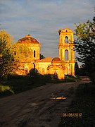 Троицкая церковь с колокольней и башенкой церковной ограды