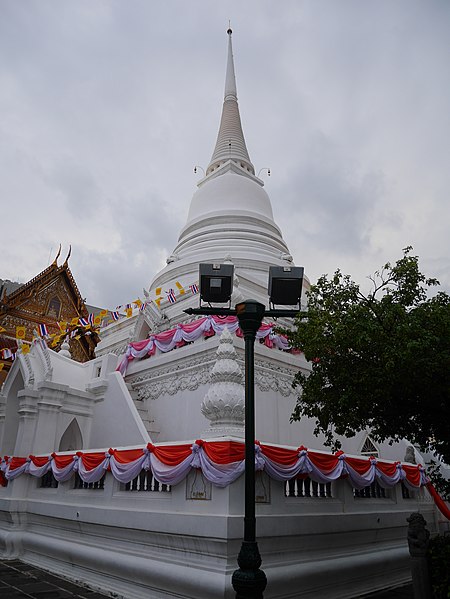 File:วัดปทุมวนารามราชวรวิหาร เขตปทุมวัน กรุงเทพมหานคร (70).jpg