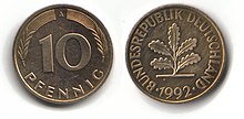 10-Pfenning-Münze (Vorderseite links, Rückseite rechts)