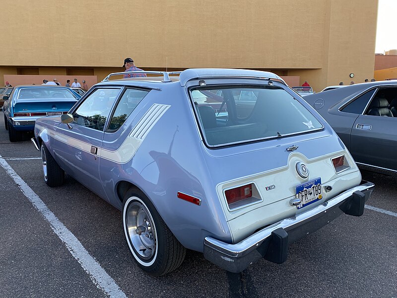 File:1974 AMC Gremlin X and Levi's package in Diamond blue at 2021 AMO 3of6.jpg