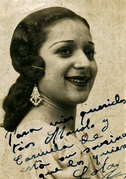 File:1lolaflores1941 aprox.jpg