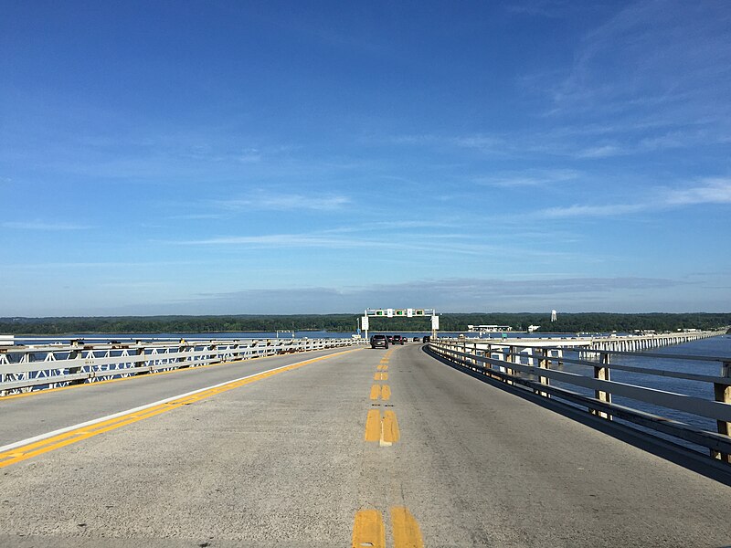 File:2016-08-17 08 35 36 View west along U.S. Route 50 and south along U.S. Route 301 (Chesapeake Bay Bridge) crossing the Chesapeake Bay from Stevensville, Queen Anne's County, Maryland to Skidmore, Anne Arundel County, Maryland.jpg