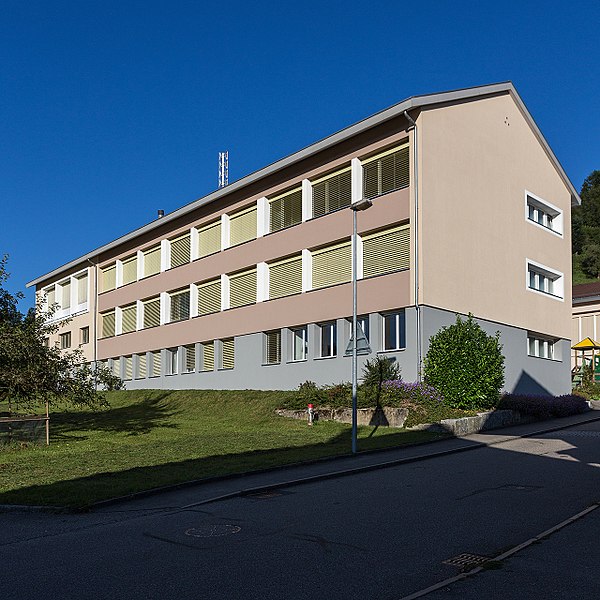 File:2017-Signau-Dorfschulhaus.jpg