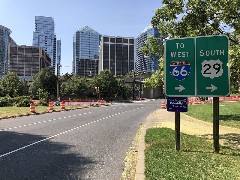 File:2019-08-07 10 54 39 View south along U.S. Route 29 (Fort Myer Drive) at Lee Highway in Rosslyn, Arlington County, Virginia.jpg