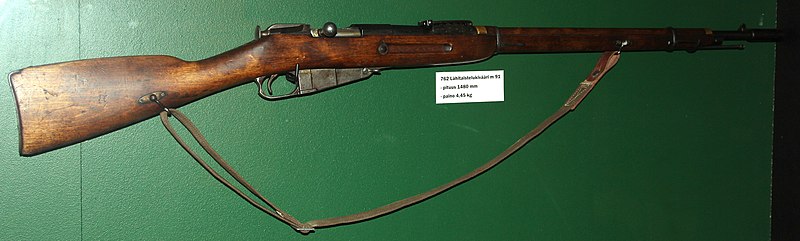 File:762 Lähitaistelukivääri m 91.JPG