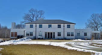 Adlai E. Stevenson II Farm.JPG