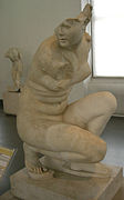 βασίζεται στο: Crouching Venus 