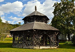 Аллегани-Спрингс Springhouse.JPG