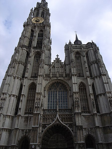 File:Antwerpen Notre-Dame Cathedral - panoramio.jpg