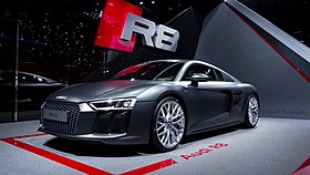 Audi R8 2015 (16649078228).jpg