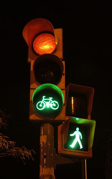 File:Barcelona bike & ped signal.jpg