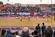 Deutsch: Beachhandball bei den Olympischen Jugendspielen 2018; Tag 6, 12. Oktober 2018; Mädchen, Hauptrundenspiel – Ungarn-Niederlande 2:1 English: Beach handball at the 2018 Summer Youth Olympics at 12 October 2018 – Girls Main Round – Hungary-Netherlands 2:1