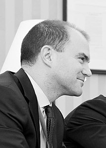 Ben Rhodes, membre du personnel d'Obama, février 2013.jpg