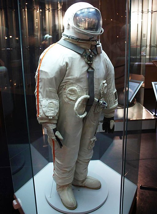 Berkut spacesuit