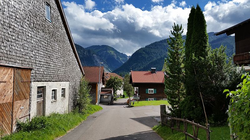 File:Blick Richt. Vilsalps..jpg