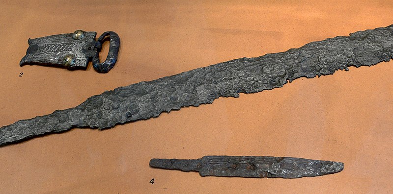 File:Boucle et armes Chassey-les-Montbozon.jpg