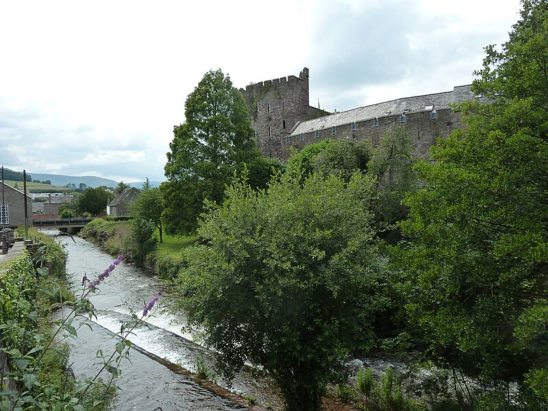 File:Brecon Castle from across the Honddu.jpg