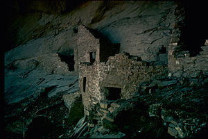 Canyon de Chelly National Monument CACH3161.jpg