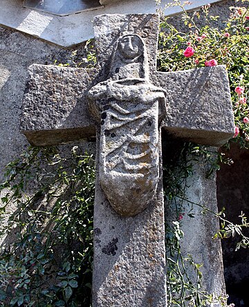 File:Castans croix des lavoirs.jpg