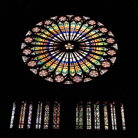 חלון רוזטה קורן בקתדרלת שטרסבורג