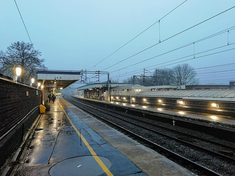File:Cheshire wilmslow railway station rain dusk 2.jpg