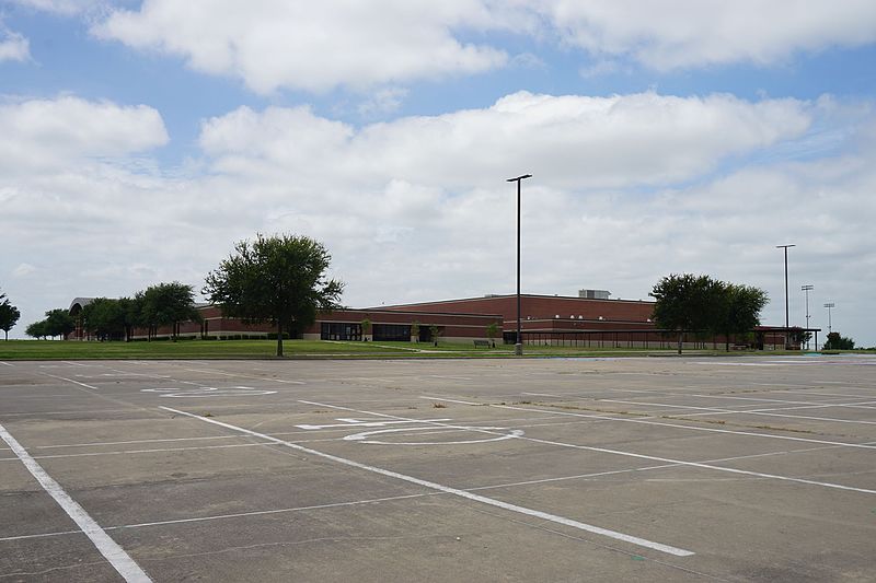 File:Commerce ISD July 2016 04 (Commerce High School).jpg