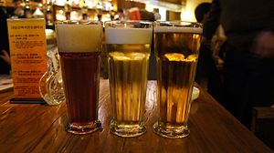 Bia Ở Bắc Triều Tiên: Lịch sử, Văn hóa bia, Phân phối