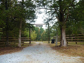 Cuba Plantation entrance gate.JPG