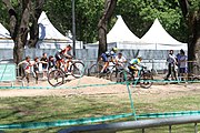 Deutsch: Radsport bei den Olympischen Jugendspielen 2018 Tag 10, 16. Oktober 2018 - Combined Criterium – XCC Qualifikation weiblich English: Cycling at the 2018 Summer Youth Olympics – Women's Combined Criterium – XCC Qualification on 16 October 2018.