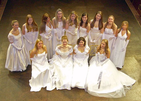 Debutantes at the Chrysanthemum Ball in Munich (2012)