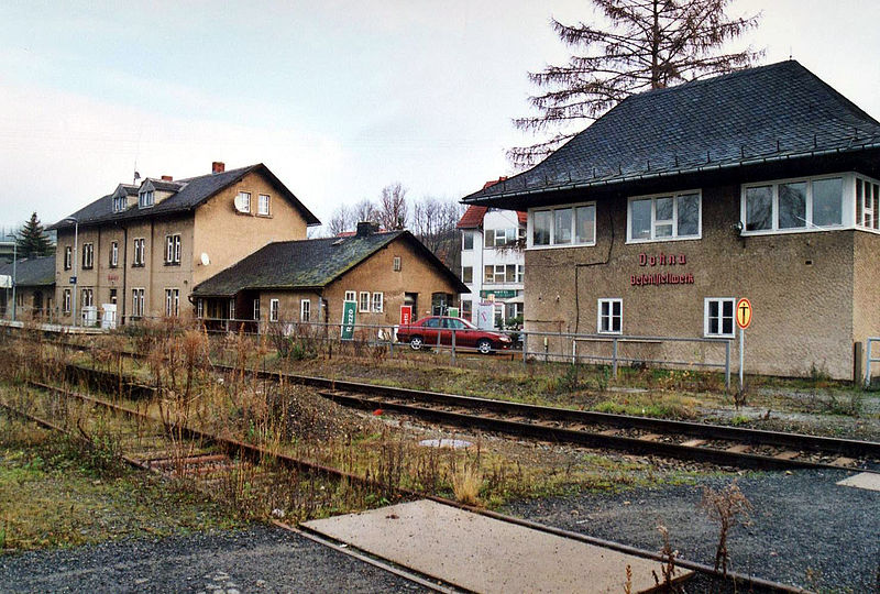 File:Dohna Bahnhof (02) 2006-12-21.jpg