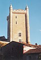 Donjon der Burganlage Schloss Morthemer