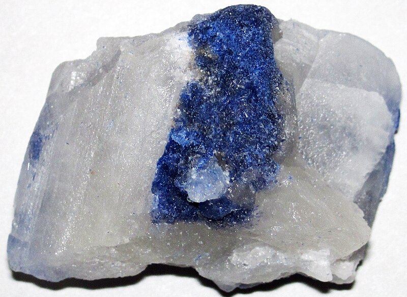 File:Dumortierite-quartz (Brazil) 3.jpg