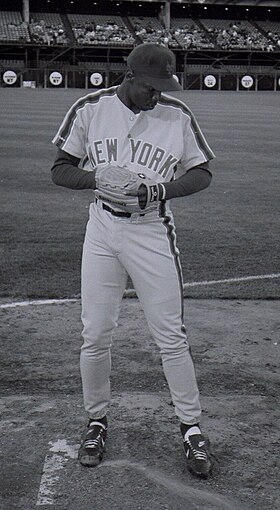 Kuvaava artikkeli Dwight Gooden