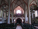 Elversberg Katholische Pfarrkirche Herz Jesu Innen 04.JPG