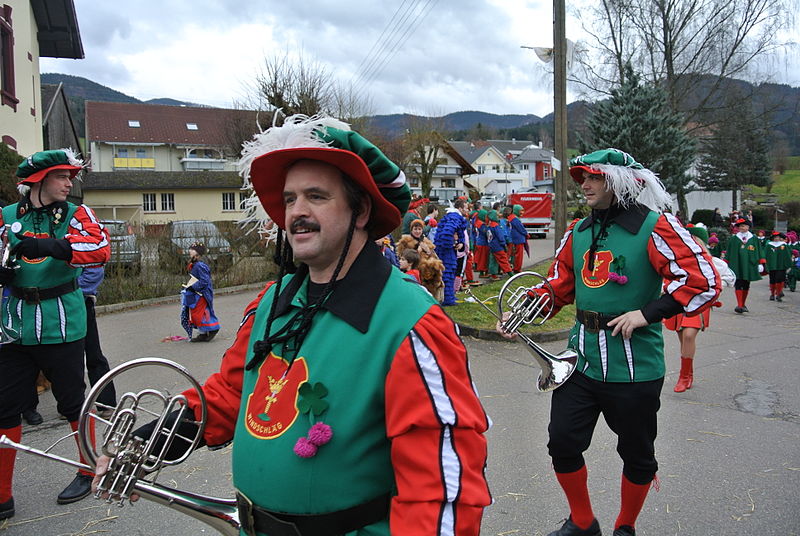 File:Fanfarenzug Windschläg (16.02.2014 - 2).JPG