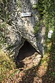 image=File:Felsen mit Schlossparkhöhle C23 04.jpg