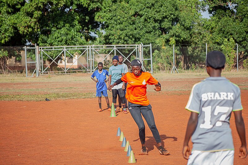 File:Female Football 43.jpg