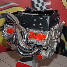 Tipo 053 engine. Ferrari 053 engine front Museo Ferrari.jpg