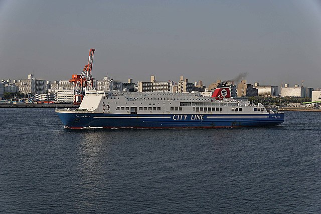 File:Ferry KYOTO 2 - 名門大洋フェリー きょうと 2 - panoramio (1 