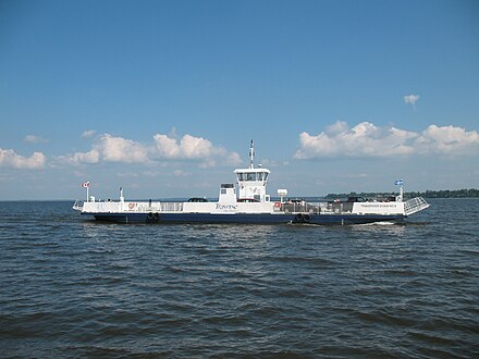 Oka-Hudson ferry