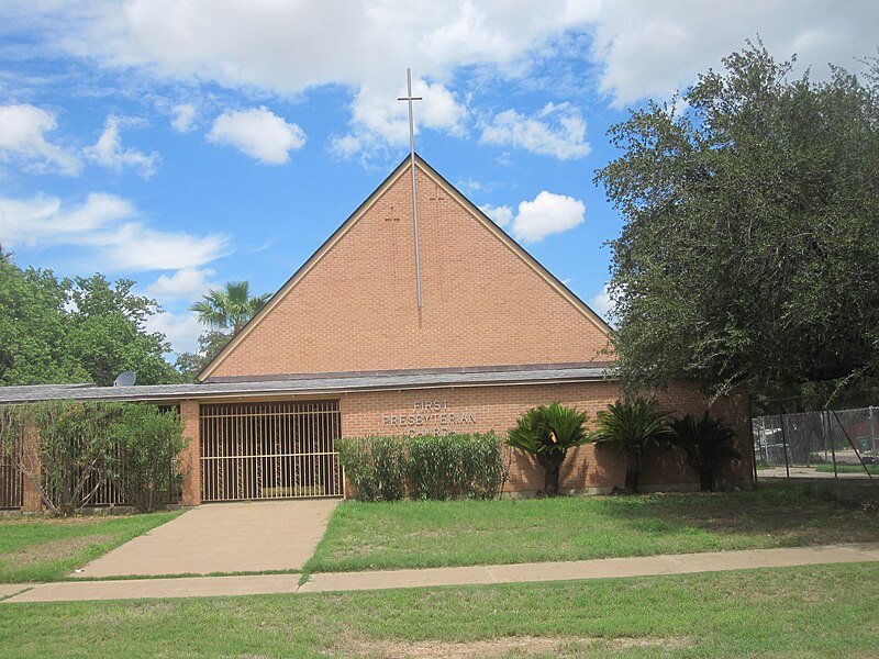 File:First Presbyterian Church of Laredo, TX IMG 2104.JPG