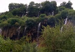 Girlevik Waterfall, Erzincan, Turkey.jpg