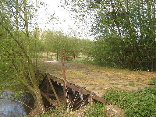 Great Bromley Farm Bridge on the River Great Stour - geograph.org.uk - 1842224
