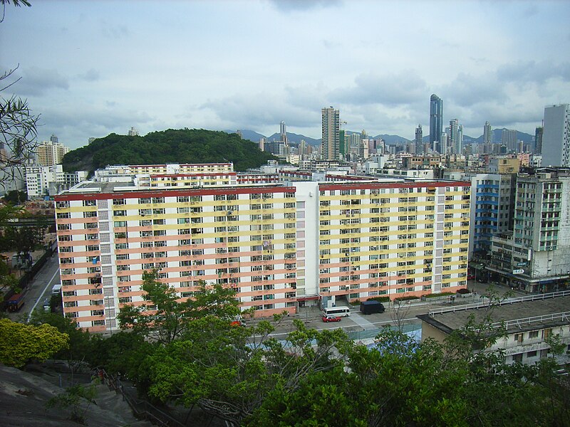 File:HK Shek Kip Mei Estate Block 22.JPG