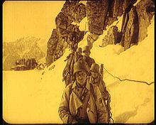 Still from Heldenkampf in Schnee und Eis Heldenkampf in Schnee und Eis.jpg