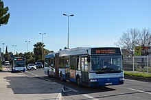 Bus 55 et 191B (aujourd'hui 191) à l'arrêt Campus La Garde/La Valette.