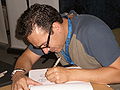 Humberto Ramos at Super-Con 2009 1.JPG
